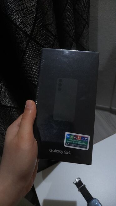 Samsung: Samsung Galaxy S24, 256 GB, rəng - Qara, Barmaq izi, Face ID
