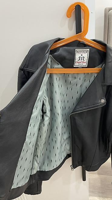 Дубленки: Две верхние вещи в темно‑серо/черной гамме. 1) Дубленка из — 4