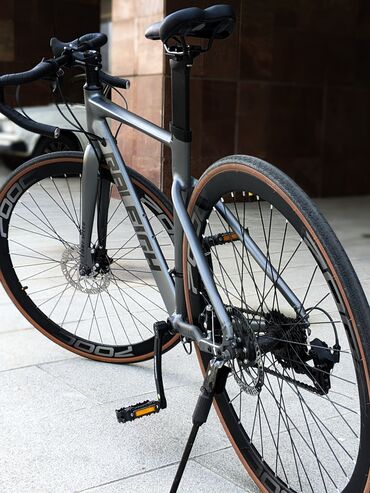 руль на велосипед: Новый спортивный шоссейный велосипед от британской фирмы raleigh