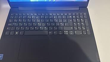 Ноутбук Lenovo - Полноразмерная клавиатура с цифровым блоком и