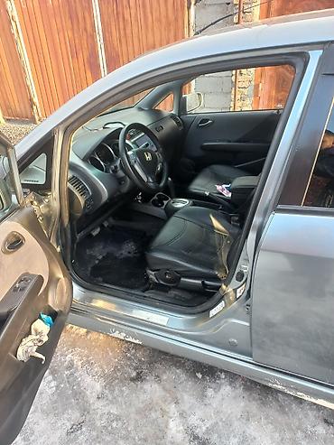 Honda: Honda Jazz: 2007 г., 1.3 л, Вариатор, Бензин, Хэтчбэк — 15