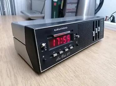 svetleca cebad za decu: GRUNDIG SONOCLOCK 320 RADIO BUDILNIK IZ 1985. GODINE | Radio — 2