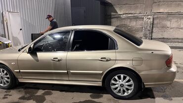 Hyundai: Сатылат 350000 сом, номер российский, хорошой состояние