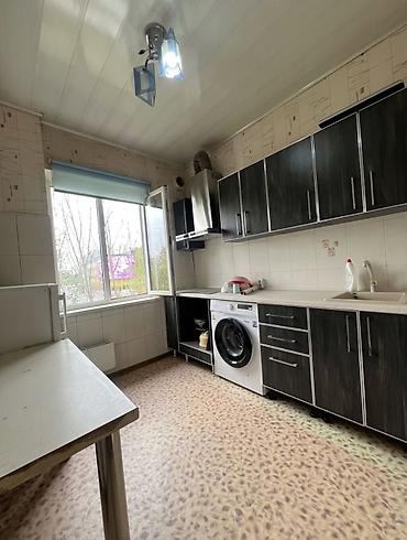 Продажа квартир: 2 комнаты, 44 м², 8 мкр Индивидуалка, 4 этаж — 4