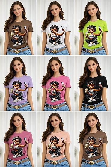 Majice kratkih rukava: Zenske majice S,M,L,XL,XXL velicine 2 komada 2900 din. 3 komada — 5