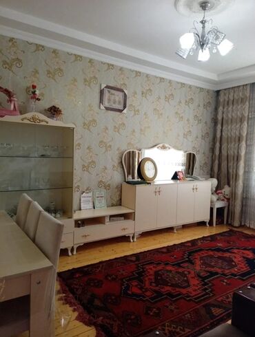 qaracuxurda heyet evleri kiraye: 4 комнаты, 110 м²