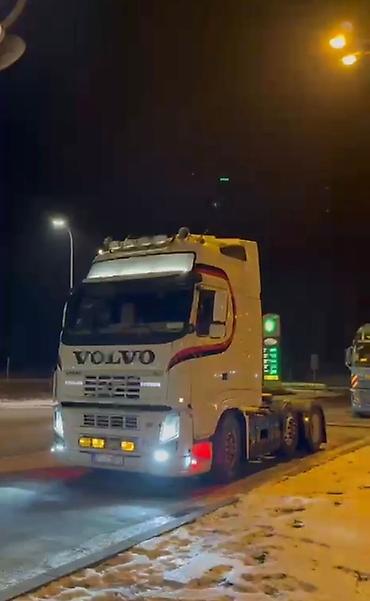 волва 2012: Тягач, Volvo, 2012 г. — 4