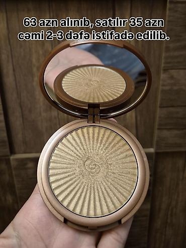 Giordani Gold Essenza kirşan-bronzer - Növ: Kompakt kirşan-bronzer -
