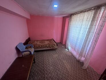 kirayə evlər qara qarayev: Binəqədi Gülüstan 12 də kirayə ev verilir.Ümumi həyətdi hamam tualet