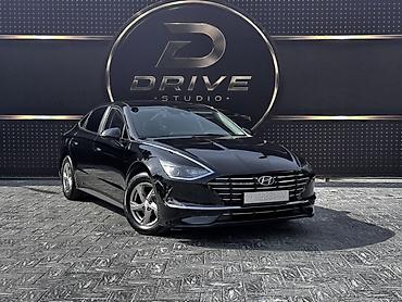 Hyundai Sonata: 2022 г., 2 л, Автомат, Газ, Седан