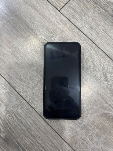 Kasalar: Samsung Galaxy A15, 256 GB, rəng - Qara