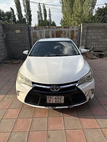 камбой: Toyota Camry: 2017 г., 2.5 л, Автомат, Гибрид, Седан — 7