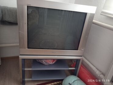 подставка под телевизор: С подставкой длина 54см ширина 72см подставка металлический