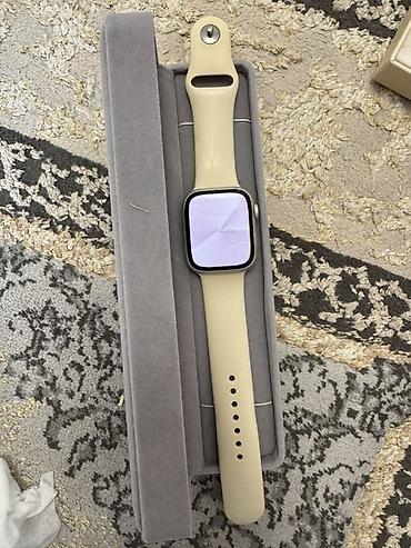 Apple Watch: Apple Watch на экране защитное стекло (7серия/45 мм), корпус из — 1