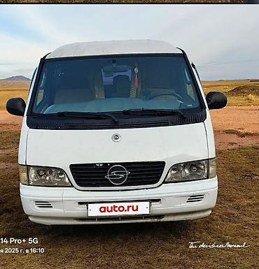 Унаа: Ssangyong Istana: 2001 г. — 1