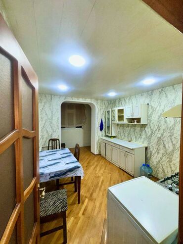 Uzunmüddətli kirayə mənzillər: Həzi aslanov metrosunun yanında,9 mərtəbənin,8-ci mərtəbəsində,2 — 4