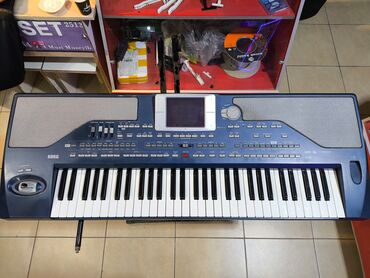 Sintezatorlar: Korg pa800 led ekran 256ram mp3 platasi̇ var