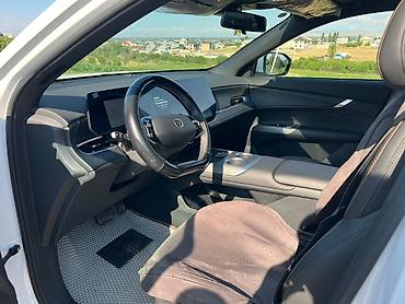 sonata turbo: Changan CS75 Plus: 2025 г., 1.5 л, Автомат, Бензин, Кроссовер — 7