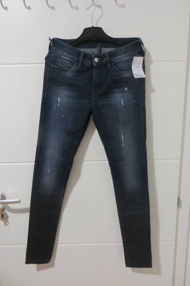 brojevi pantalona: DIESEL ZENSKE FARKE ORIGINAL, velicina euro 27. extra model, jako