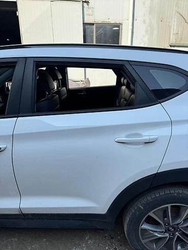 tiburon tuscany: Дверь Задняя левая Hyundai, Б/у, Оригинал — 1