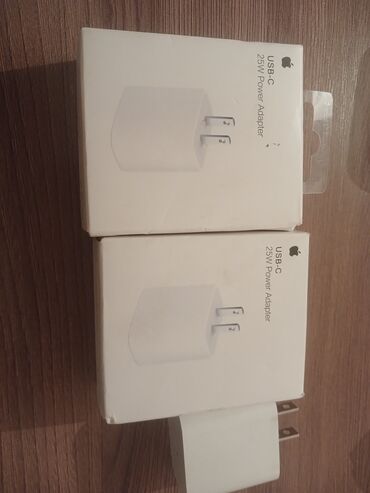 Şarj cihazları: Simsiz şarj cihazı Apple, > 20 Vt, Yeni