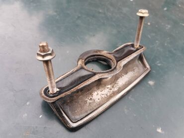 Auto delovi: Rucka za podizanje zadnjih vrata Lada 2104 Karavan. Polovno, ocuvano — 9