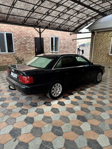 Audi: Audi A6: 1995 г., 2.6 л, Механика, Бензин, Седан — 5