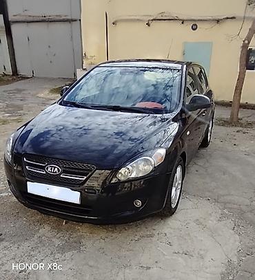 Kia: Kia cee’d hatchback - Kuzov: 5 qapılı hatchback, qara rəng - — 1