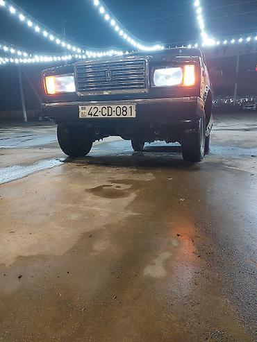 vaz kapot: VAZ 2107 sedan – klassik sovet modelinin nümunəsi. Xarici görünüş — 1