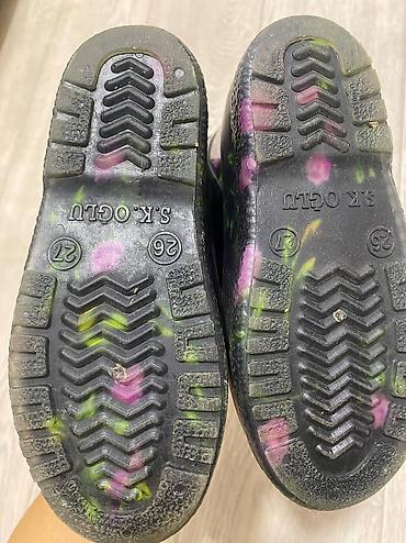 Детская обувь: Обувь на девочку 27-28 размер В хорошем состоянии Оригинал Покупали — 23