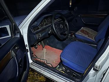 lexus e350: Mercedes-Benz E-Class: 1990 г., 2.6 л, Механика, Бензин, Седан — 6