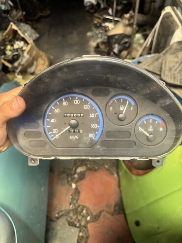шипованные шины: Авто запчасти Daewoo Matiz кроме моторов всё есть))) обращайтесь по