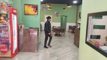 Restoran, kafelər: İcarəyə verilir: tam təchizatlı kafe/iaşə obyekti - Rahat və işıqlı — 5