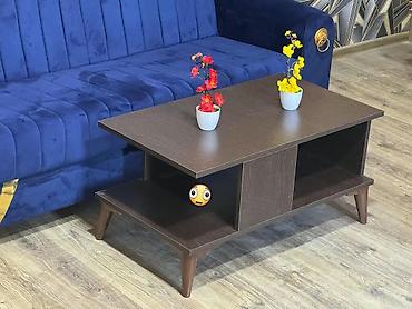 Mebel seçimi – bir neçə model: 1) Jurnal masası - Rəng: tünd qəhvəyi lalafo.az -da Mebel seçimi – bir neçə model: 1) Jurnal masası - Rəng: tünd qəhvəyi