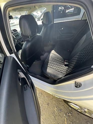 spark 7: Volkswagen Polo: 2019 г., 1.6 л, Автомат, Бензин, Седан — 3