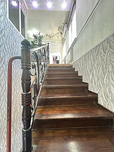 Продажа коттеджей и домов: Срочно продаётся мансардный дом Ж/мАрча бешик по улице Бердибаева 5 — 2