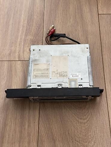 multi: Магнитола Kenwood VDI-01M С выдвижным экраном Снят с Бмв е46, имеется — 3