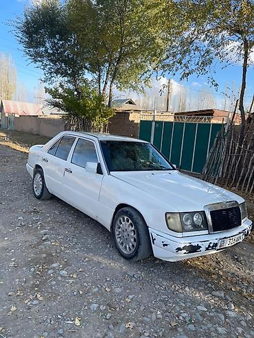 рул мерс 210: Mercedes-Benz E-Class: 1991 г., 2.3 л, Кол менен иштөөчү, Бензин, Седан — 3