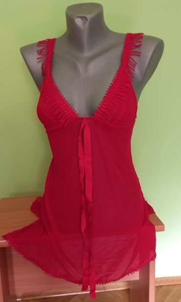 crno crvena haljina: S (EU 36), bоја - Crvena