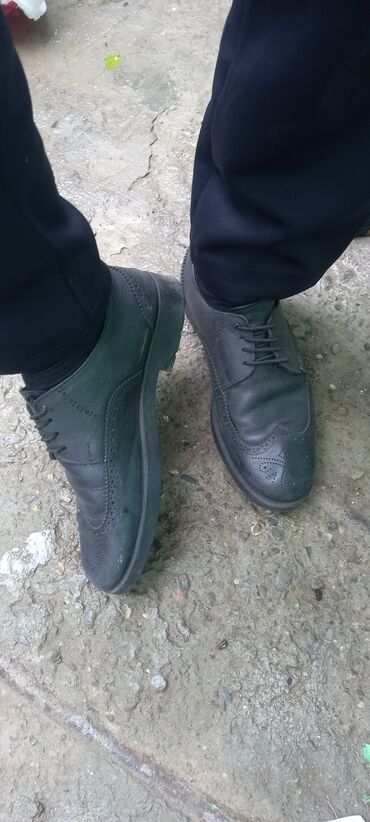 белые мужские костюмы: Ünvan biləcəriİdyal vəzyətdə Məhsul: Kişi klassik ayaqqabısı - Rəng