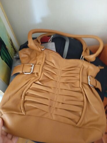 Torbe: Rasprodaja torbi sve po 300 — 10