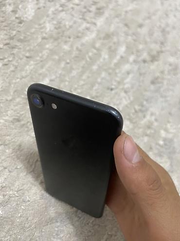 Apple iPhone: IPhone 7, Б/у, 32 ГБ, Черный, 70 % — 5