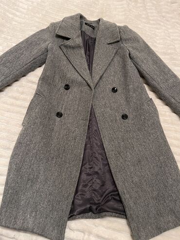 женское пальто: Пальто