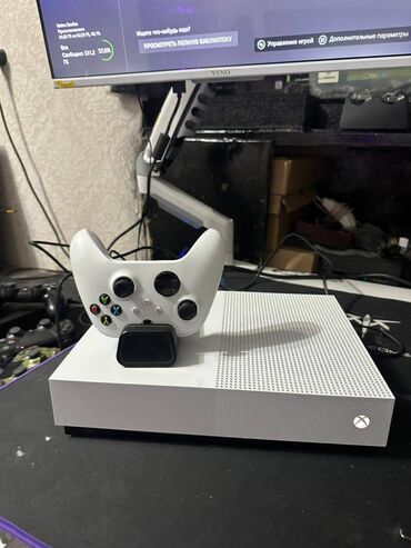 пк для игры: 🎮 Xbox One S Digital — 10 500 сом 💎 В идеальном состоянии 🎮 Джойстик