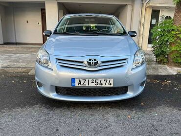 Toyota: Toyota Auris: 1.3 l | 2011 year Hatchback