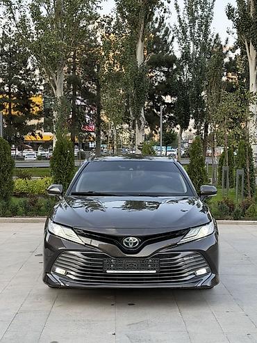 обмен 124: Toyota Camry: 2019 г., 2.5 л, Автомат, Гибрид, Седан — 1