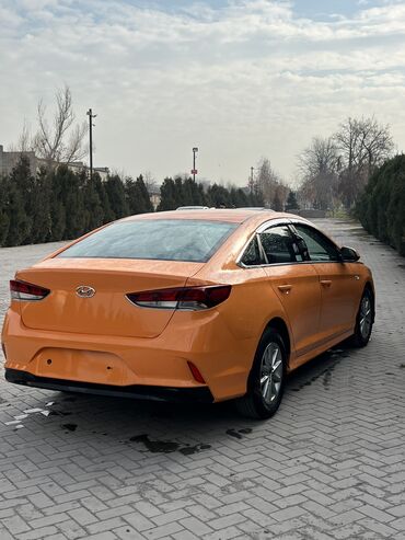 Hyundai: Hyundai Sonata: 2019 г., 2 л, Типтроник, Газ, Седан at lalafo.kg — 4 Hyundai: Hyundai Sonata: 2019 г., 2 л, Типтроник, Газ, Седан — 4