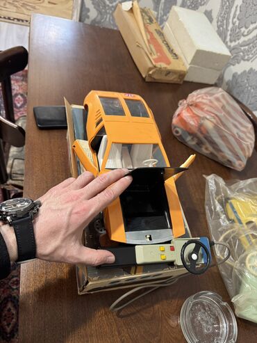 Avtomobil modelləri: 1970 il, Dəmir, Pulsuz çatdırılma — 16