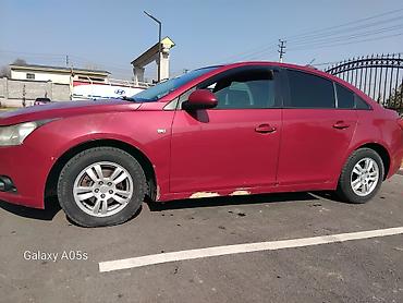 Chevrolet: Chevrolet Cruze: 2011 г., 1.6 л, Типтроник, Бензин, Седан — 2