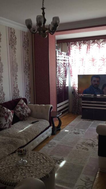 Köhnə tikili: Bakı, 4 otaqlı, Köhnə tikili, m. Əhmədli, 105 kv. m — 1